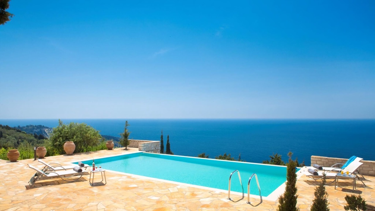 Photo of Others in Paxos