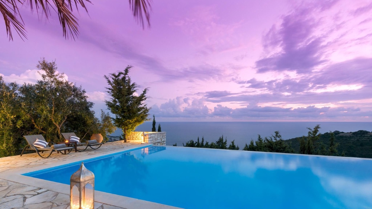 Photo of Others in Paxos