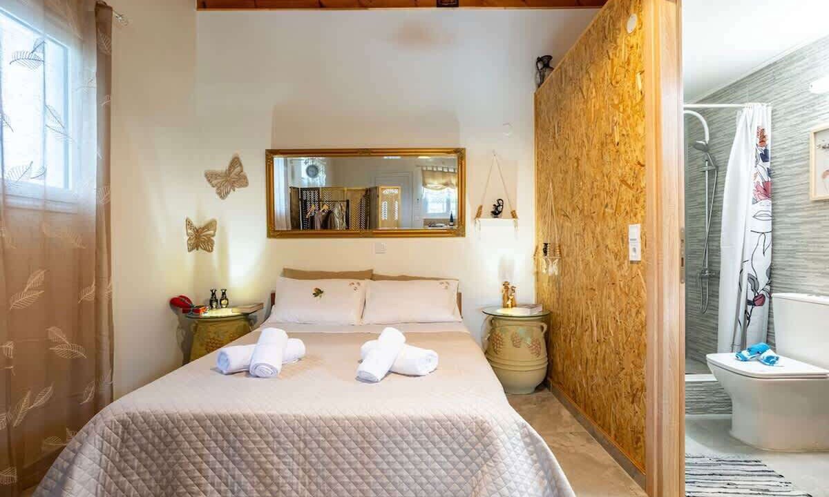 Photo of Bathroom in Messini