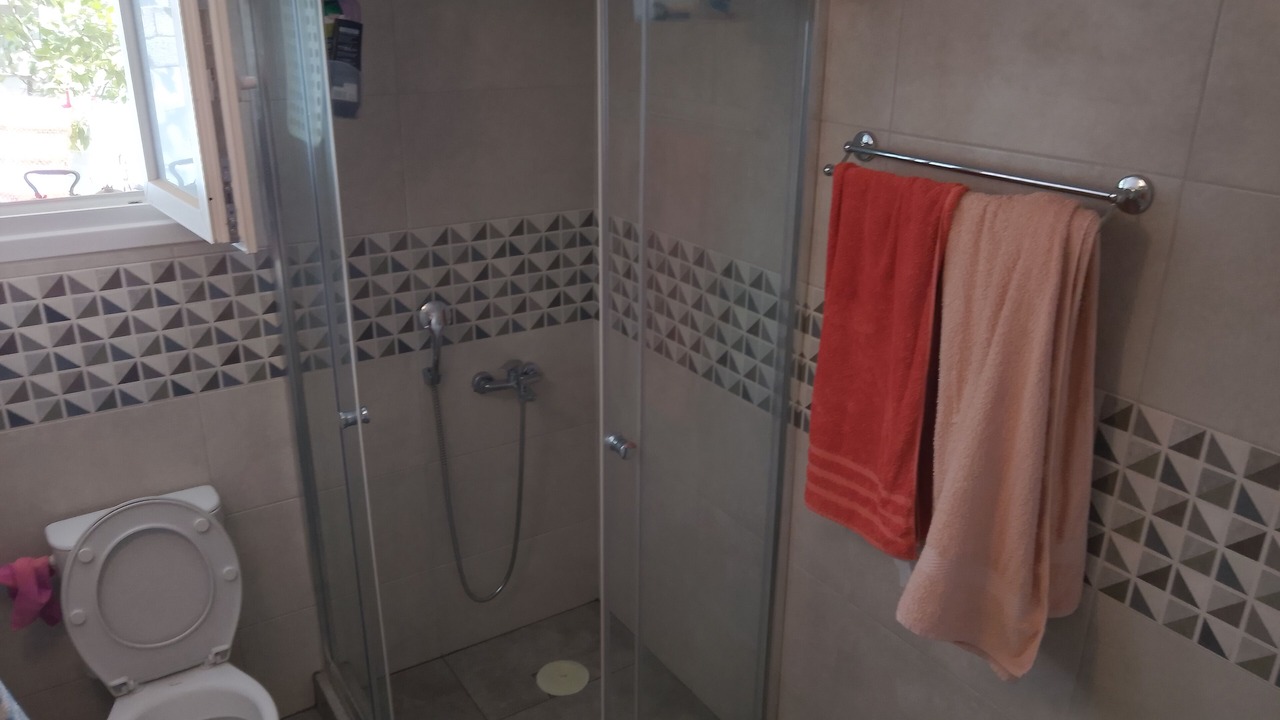 Photo of Bathroom in Keratsini-Drapetsona