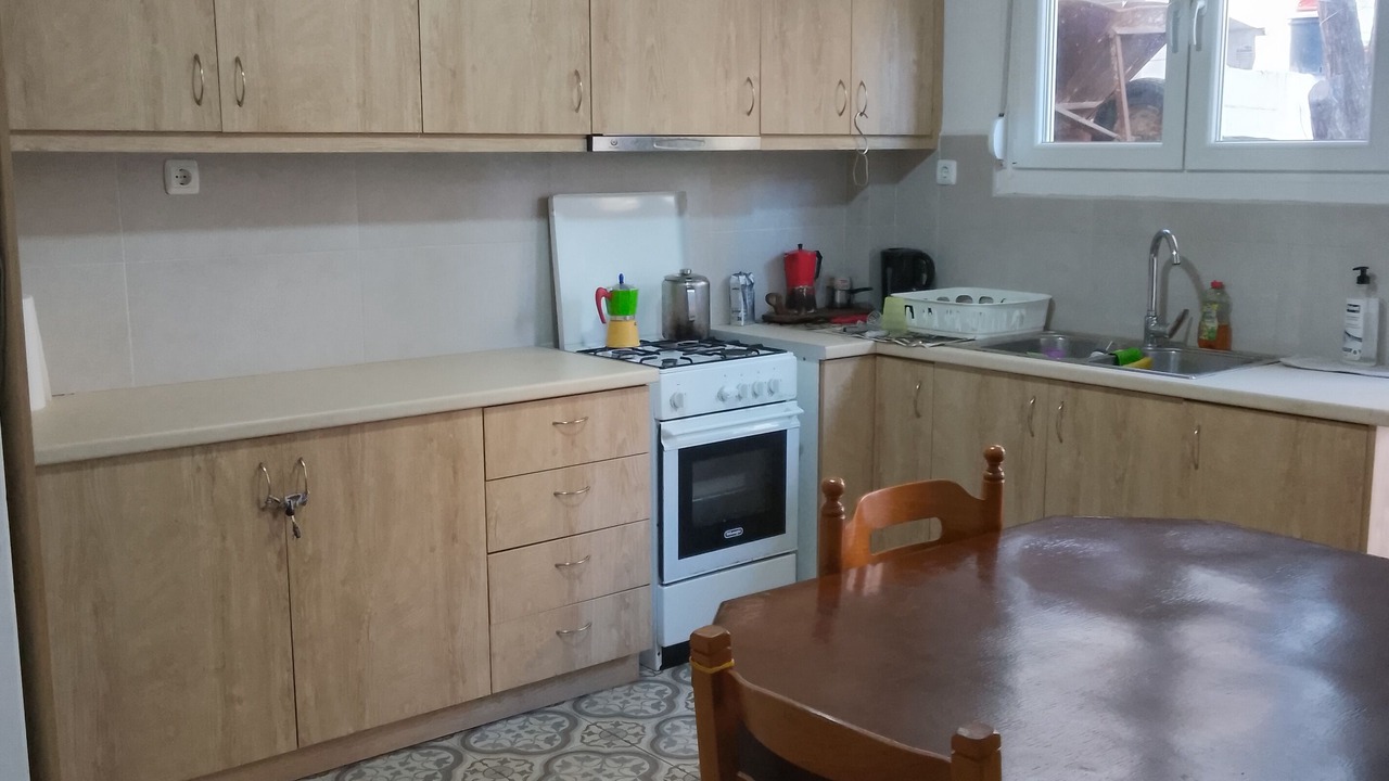 Photo of Kitchen in Keratsini-Drapetsona