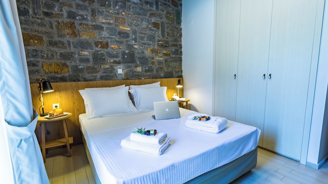 Photo of Bedroom in Monopari