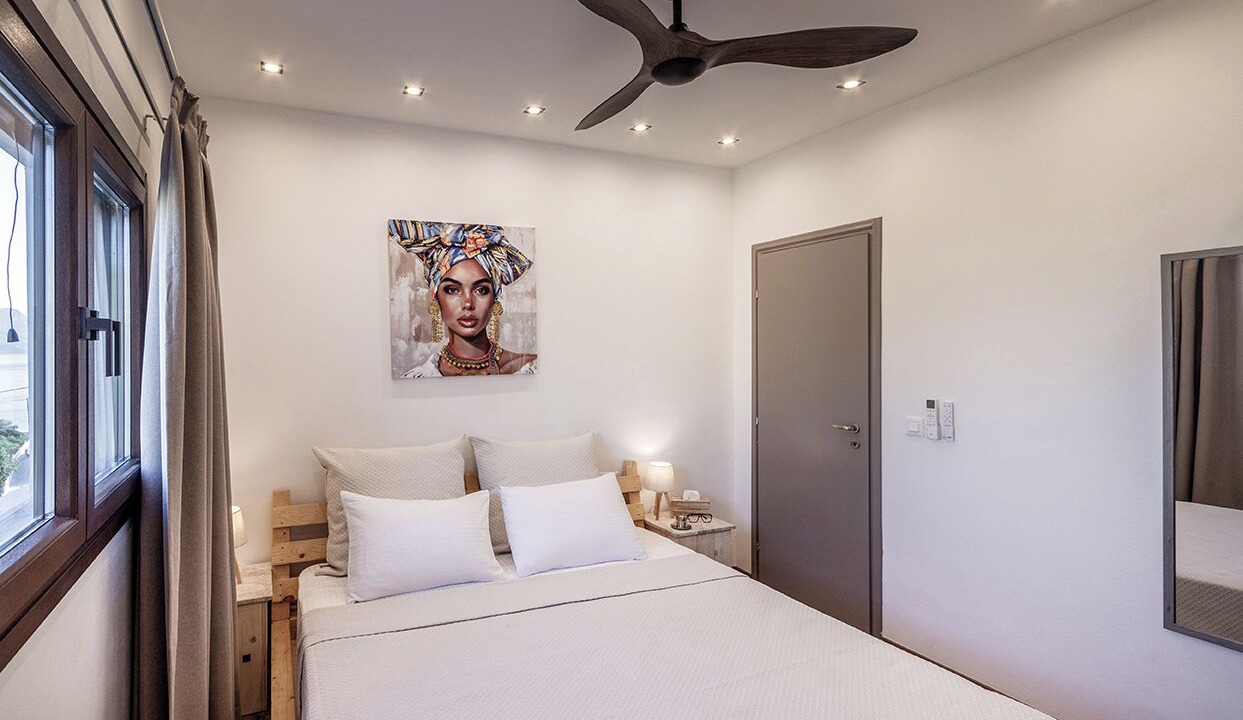 Photo of Bedroom in Milos