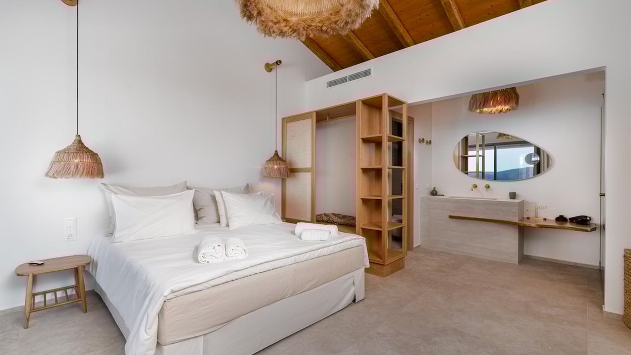 Photo of Bedroom in Apolpaina