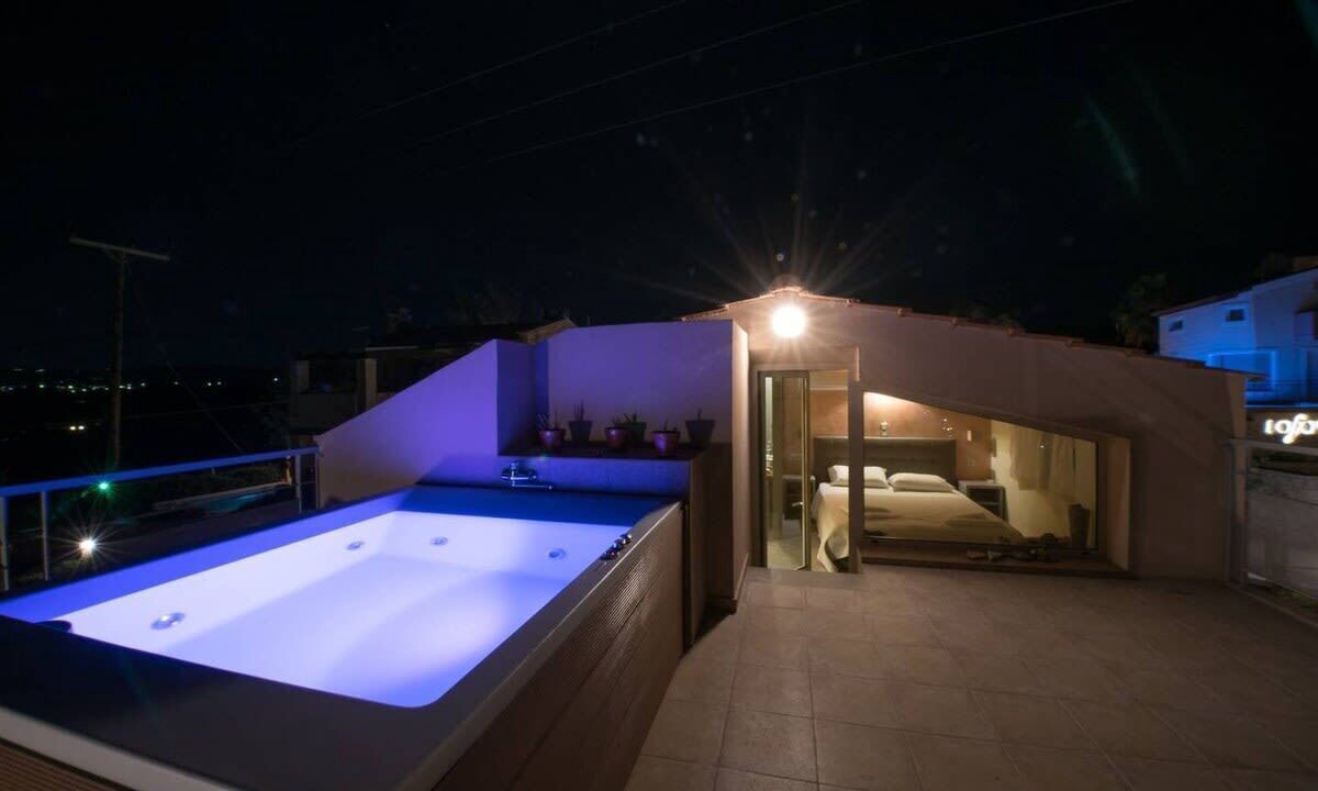 Photo of Patio Balcony in Kato Stalos