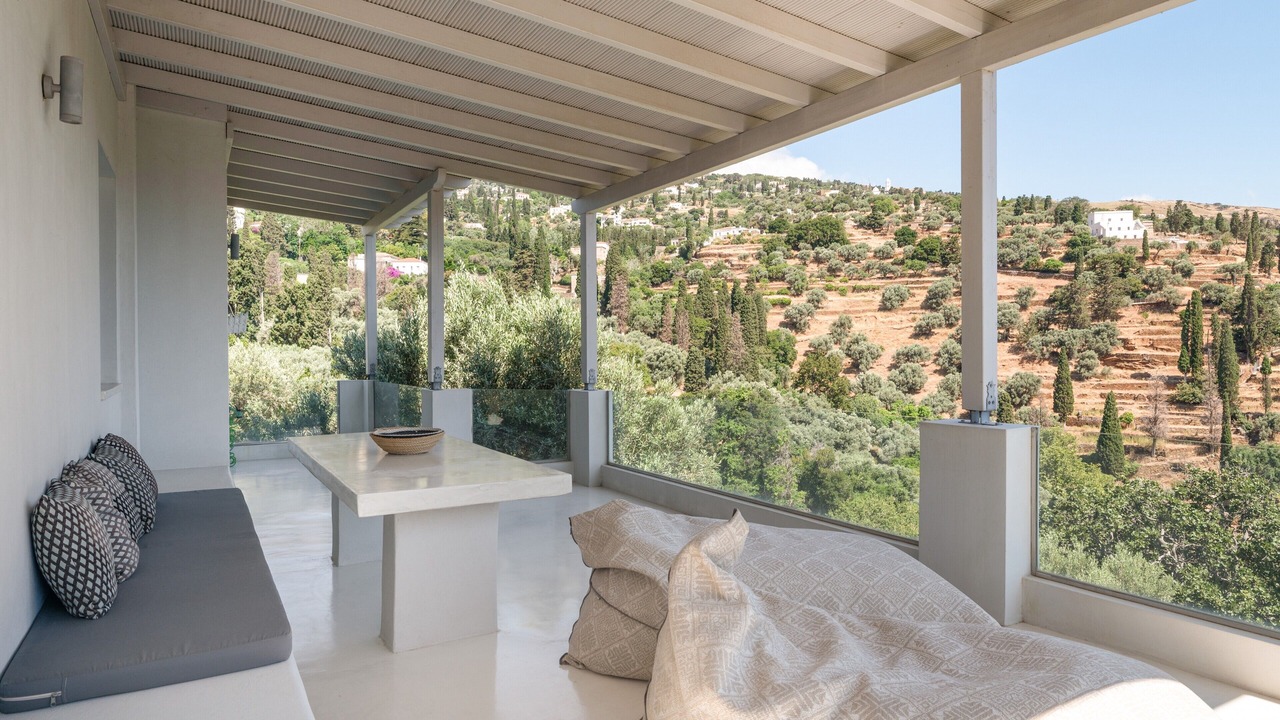 Photo of Patio Balcony in Andros Town