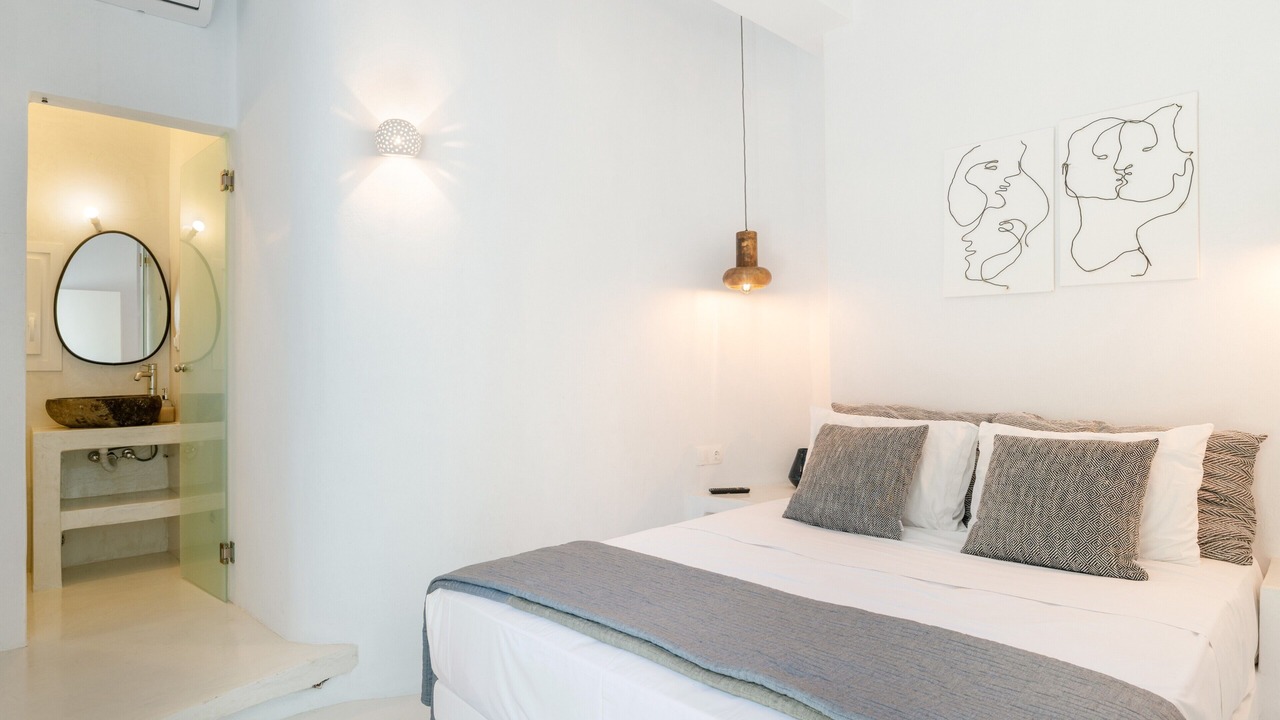 Photo of Bedroom in Andros Town