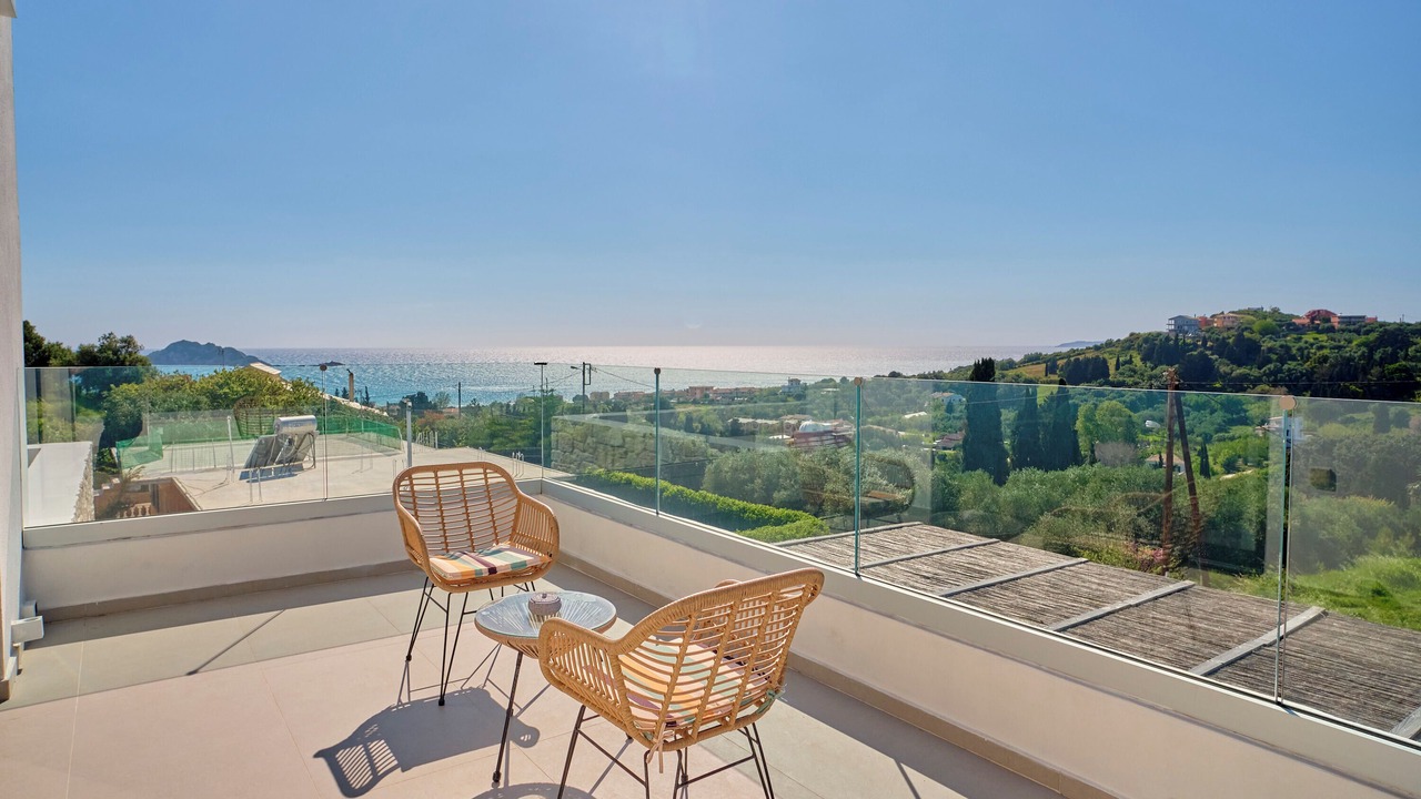 Photo of Patio Balcony in Arillas