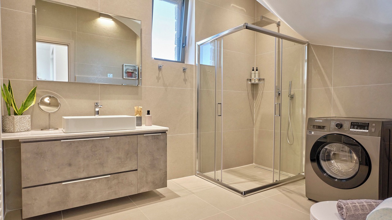 Photo of Bathroom in Arillas