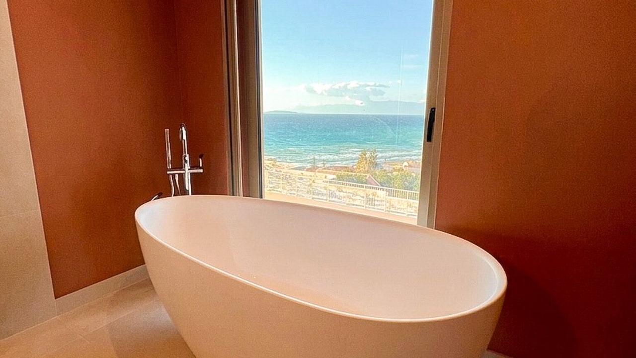 Photo of Bathroom in Agios Stefanos Avliotes