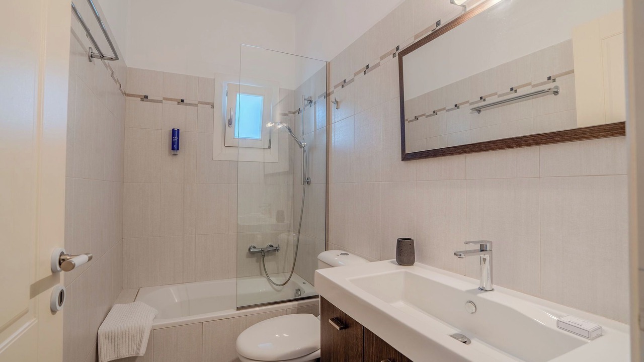 Photo of Bathroom in Krotiri