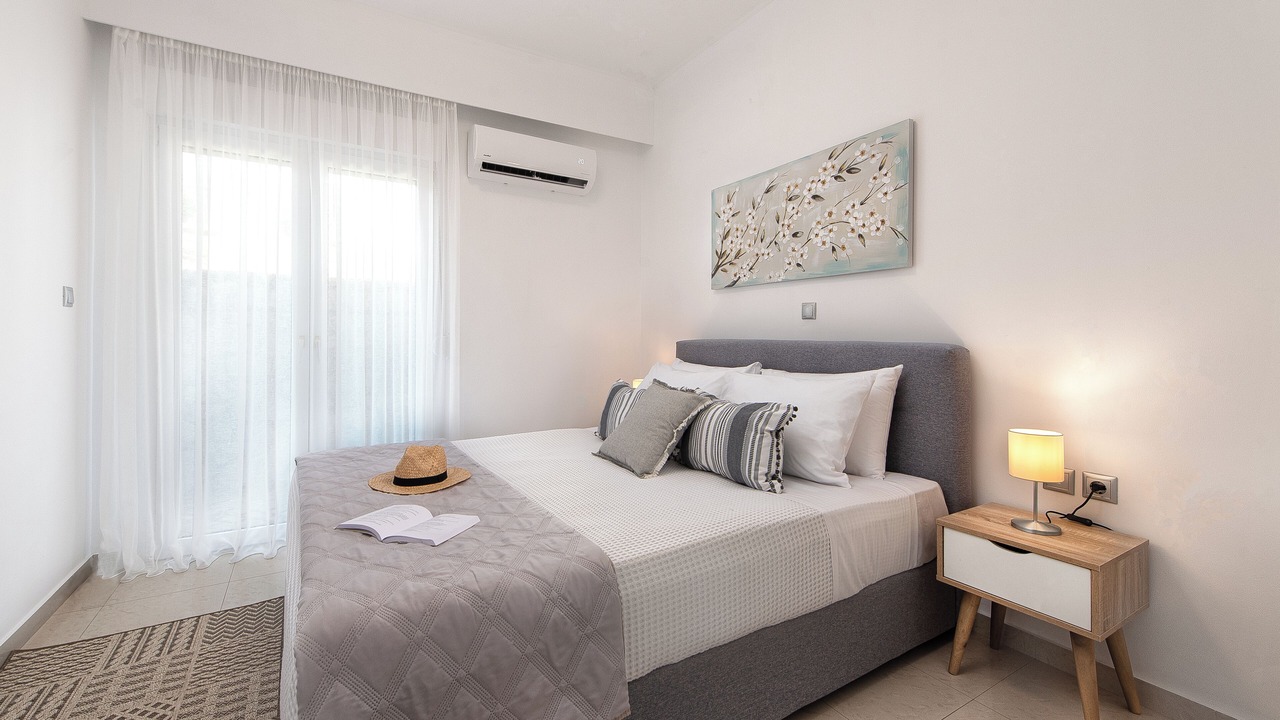 Photo of Bedroom in Petaloudes