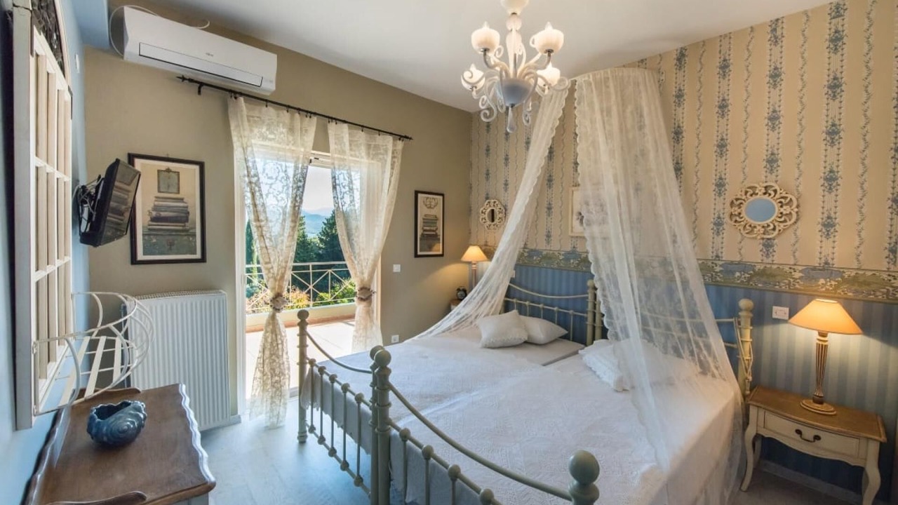 Photo of Bedroom in Katouna