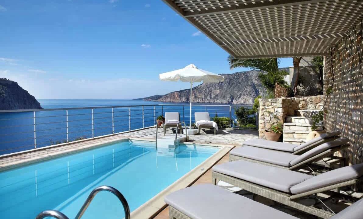 Photo of Outdoor in Frourion