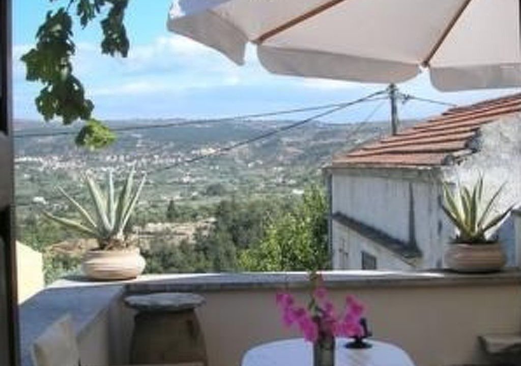 Photo of Others in Douliana