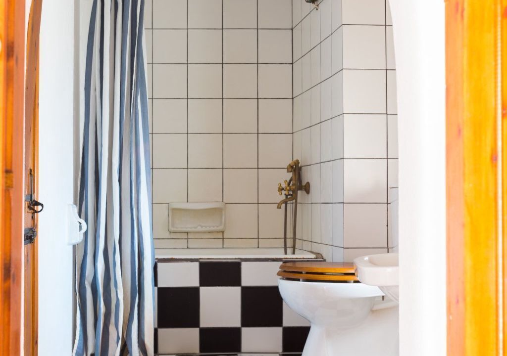 Photo of Bathroom in Mavrikiano