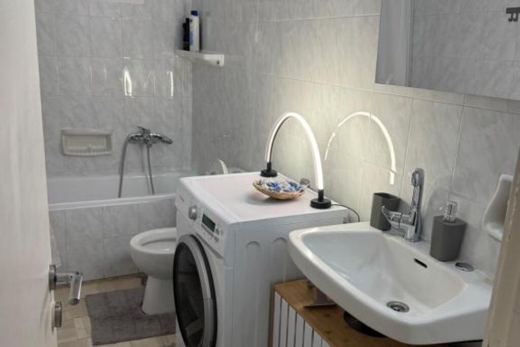 Photo of Bathroom in Atalanti