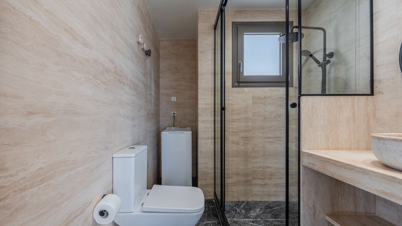 Photo of Bathroom in Viannos