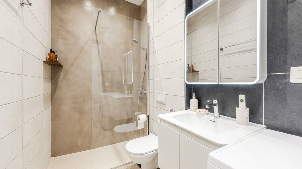 Photo of Bathroom in Dhermi