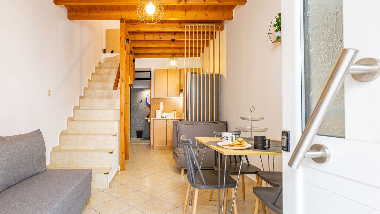 Photo of Livingroom in Chania Town