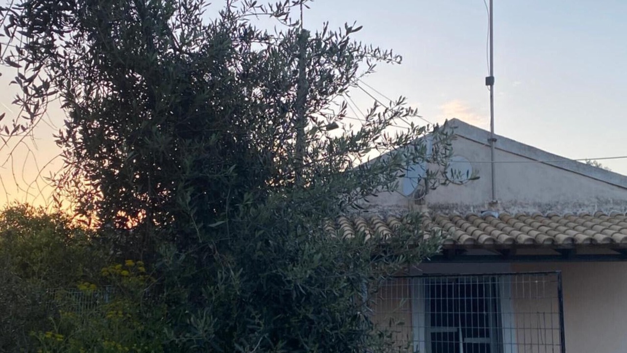 Photo of Outdoor in Peroulion