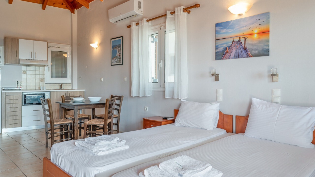 Photo of Bedroom in Foinikounta