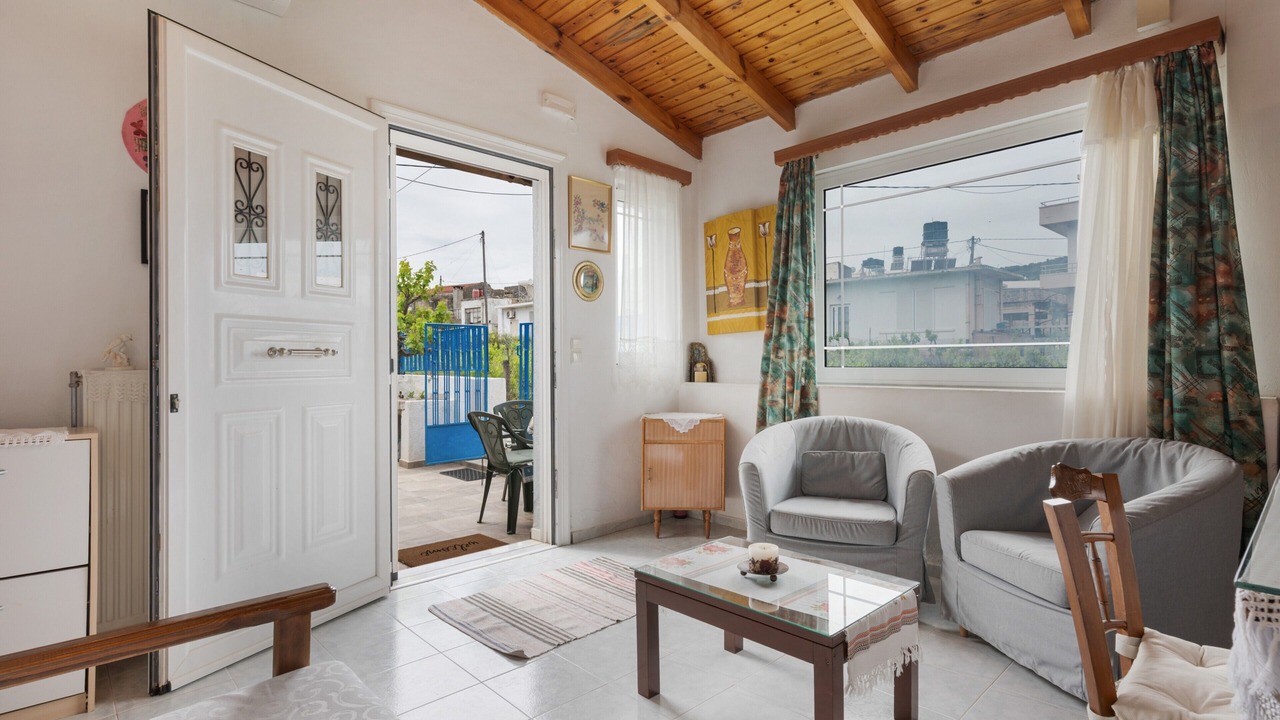 Photo of Livingroom in Mochos
