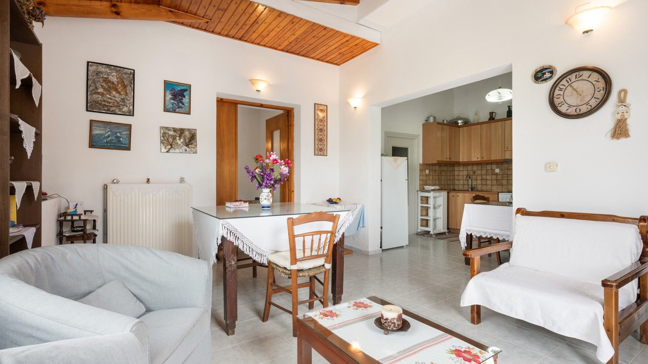 Photo of Livingroom in Mochos