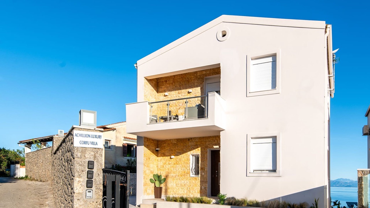Photo of Outdoor in Perama