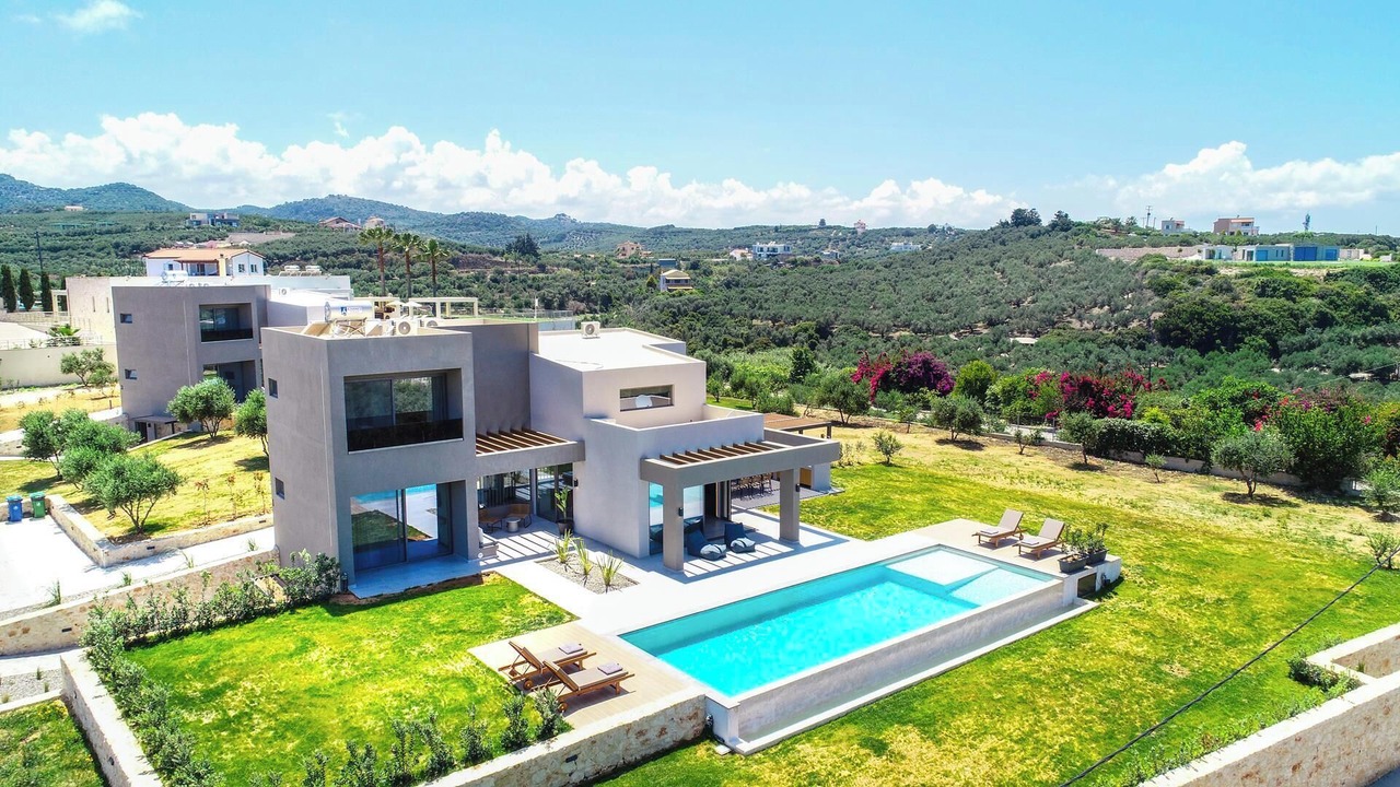 Photo of Outdoor in Kato Stalos