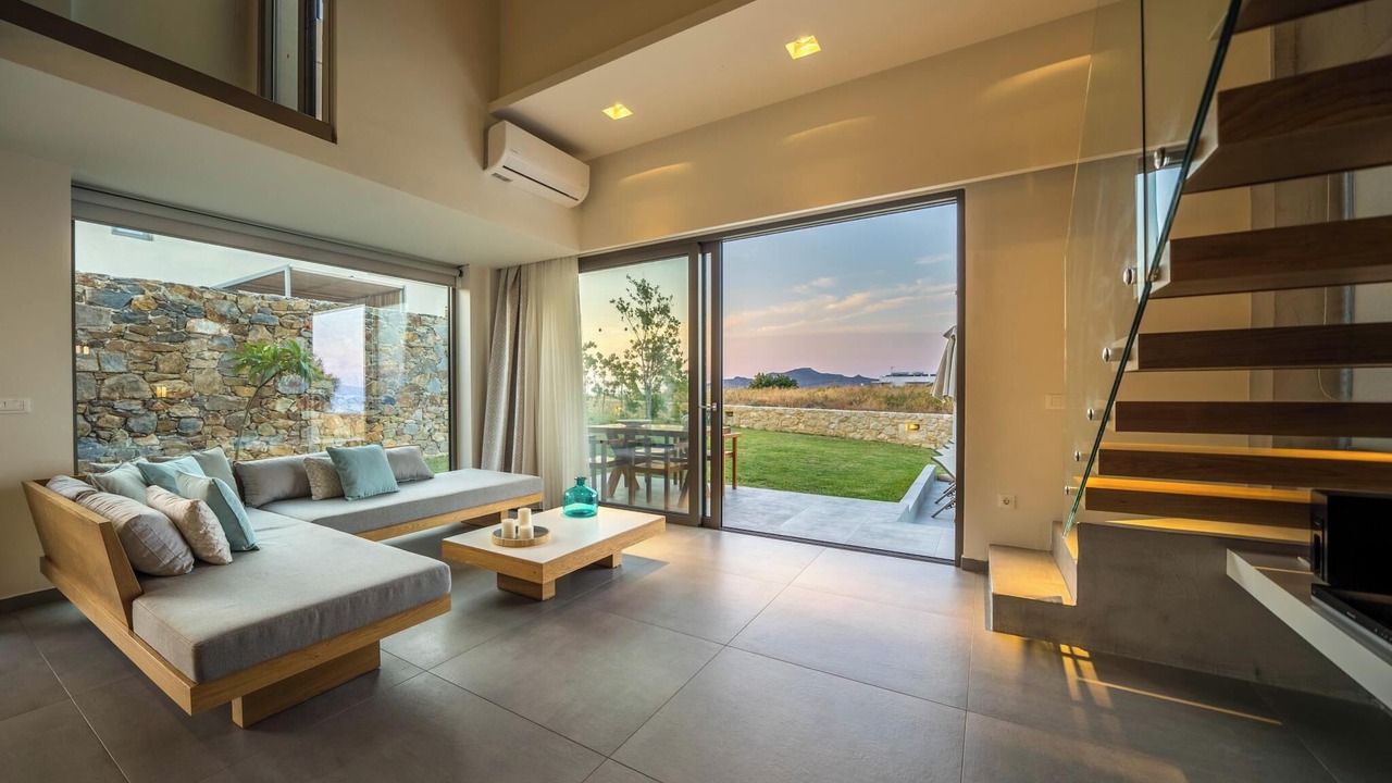 Photo of Livingroom in Kato Stalos