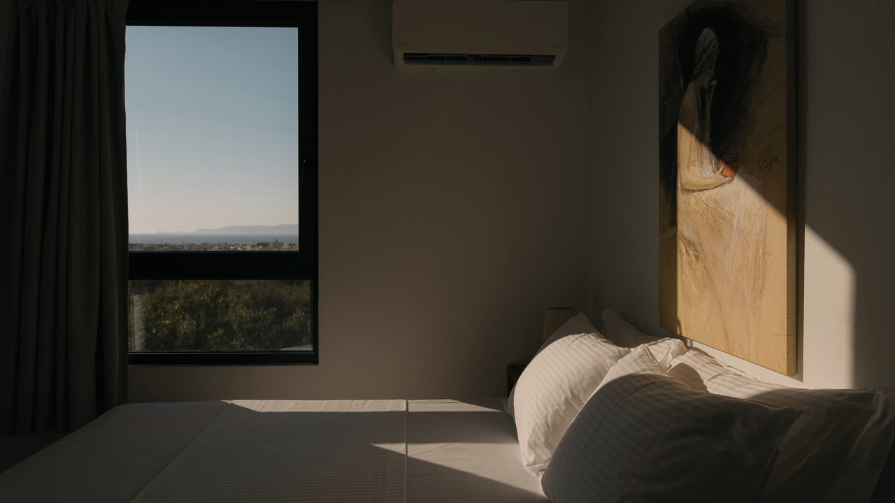 Photo of Bedroom in Analipsi