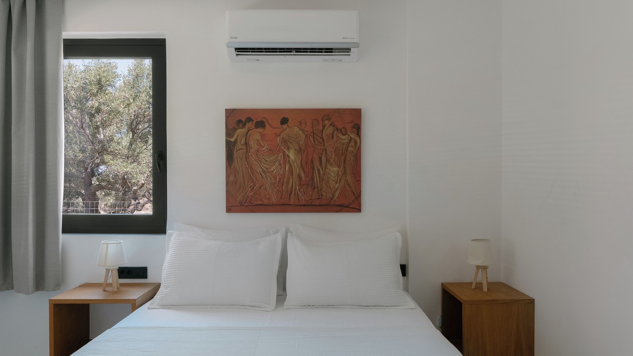 Photo of Bedroom in Analipsi