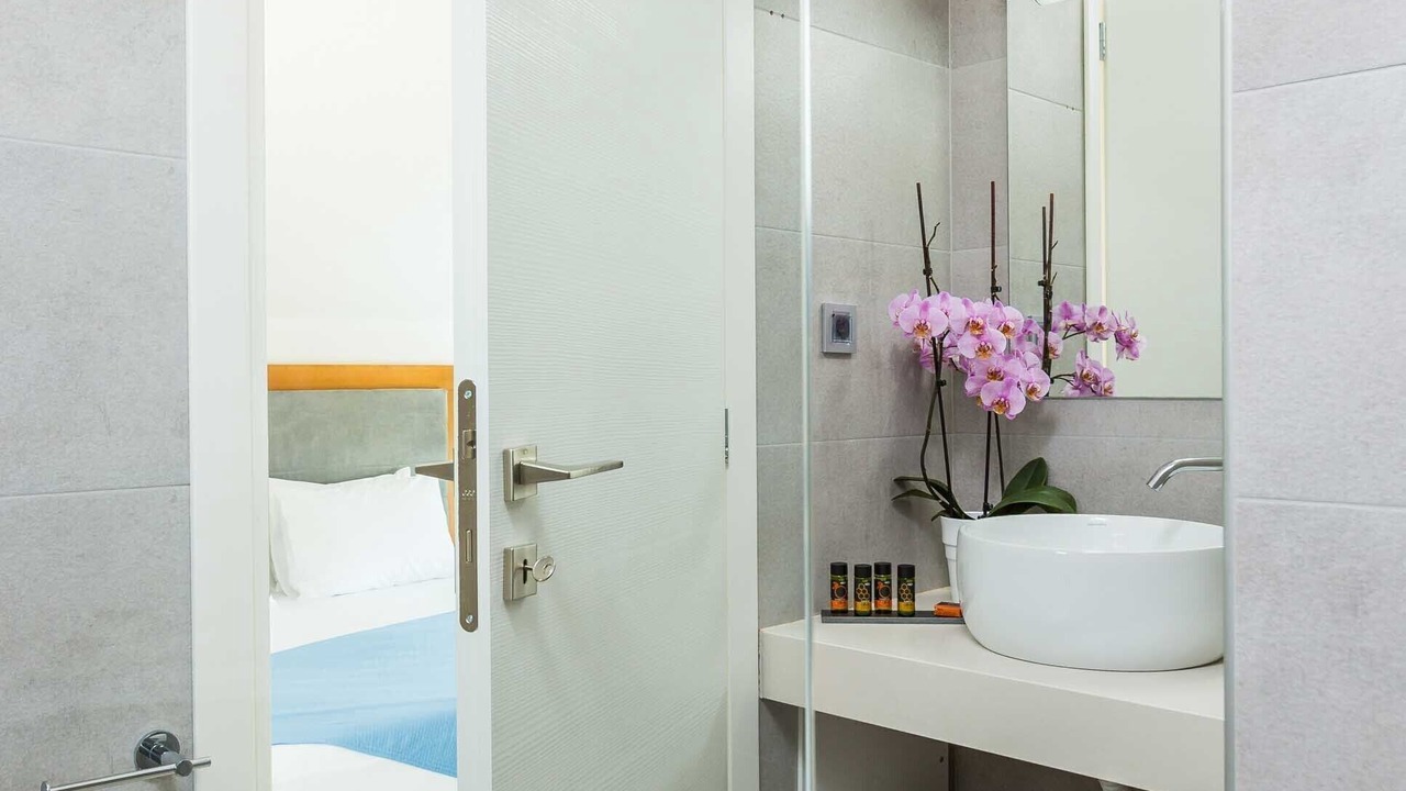 Photo of Bathroom in Kato Galatas
