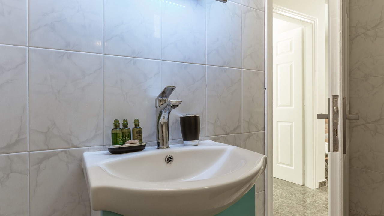 Photo of Bathroom in Paralio Astros
