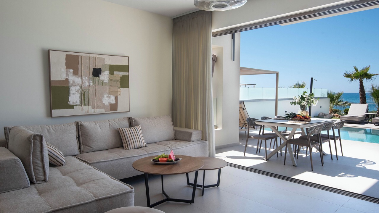 Photo of Livingroom in Adelianos Kampos