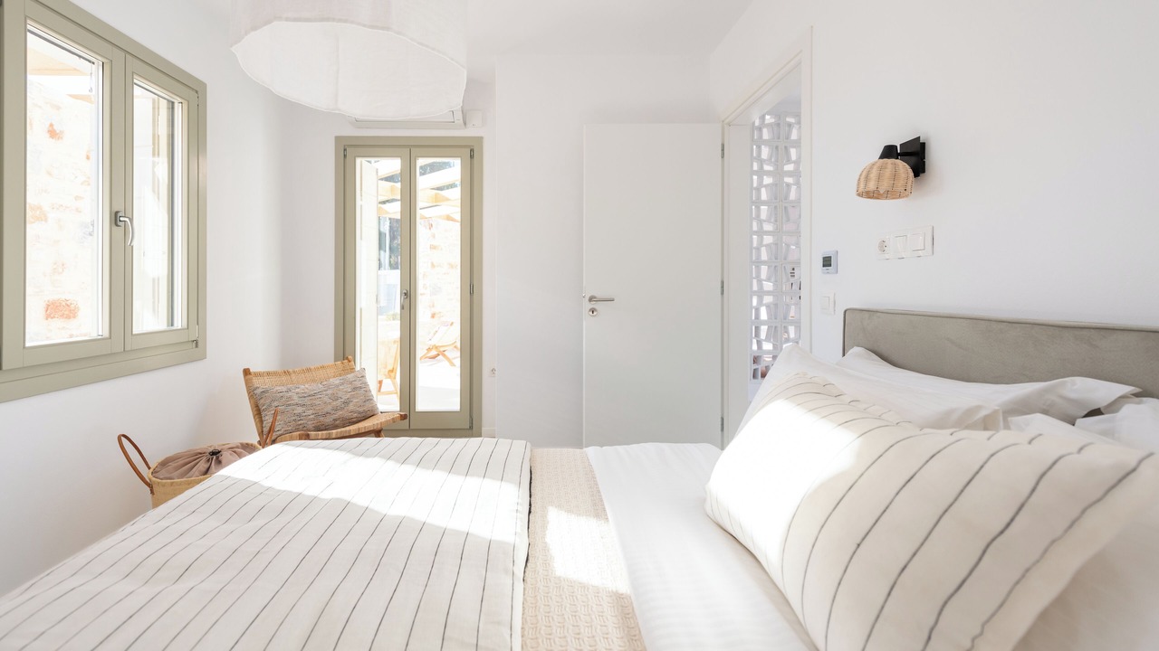 Photo of Bedroom in Drios