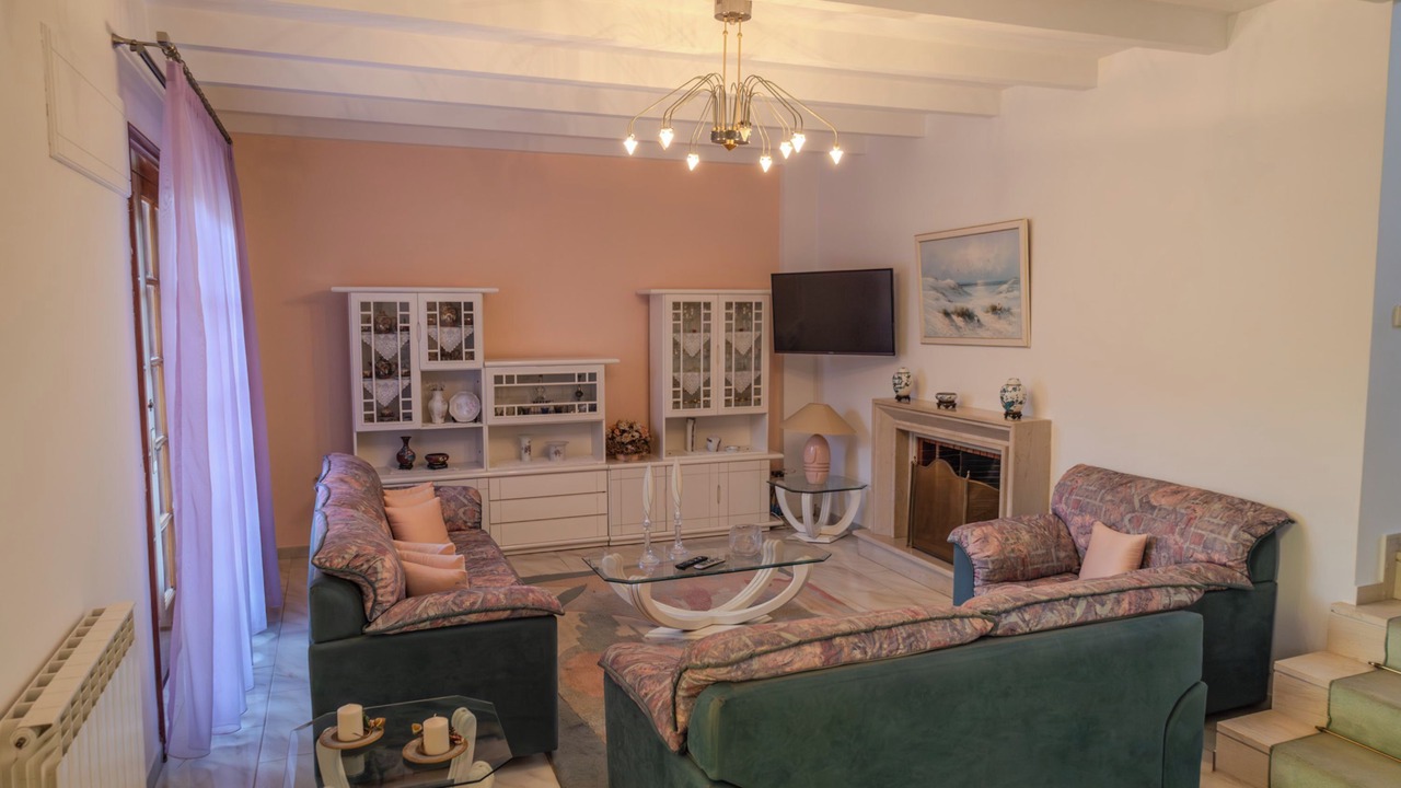 Photo of Livingroom in Archangelos