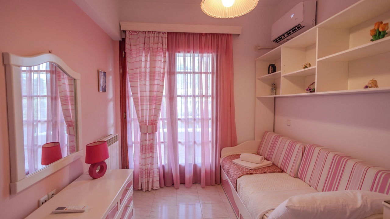 Photo of Bedroom in Archangelos