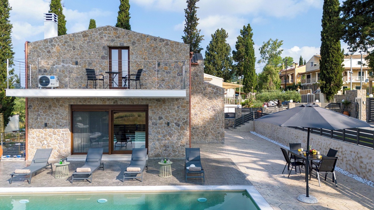 Photo of Outdoor in Afra