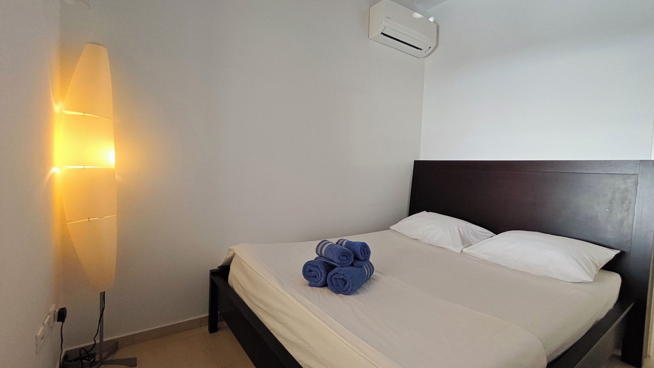 Photo of Bedroom in Lefktron
