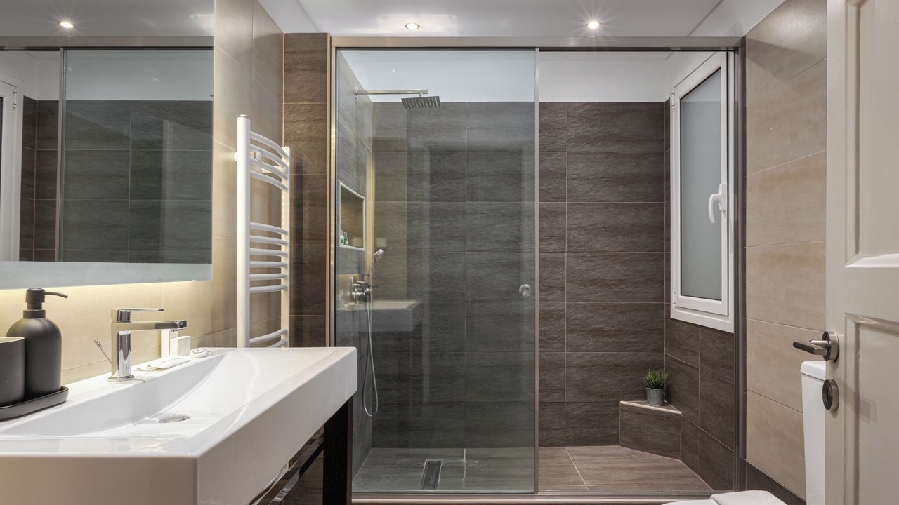 Photo of Bathroom in Makrigianni