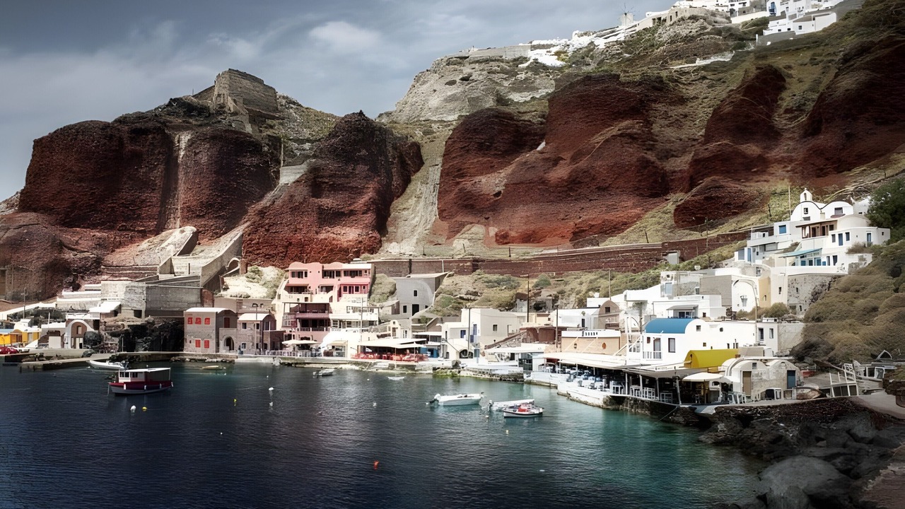Photo of Others in Perissa