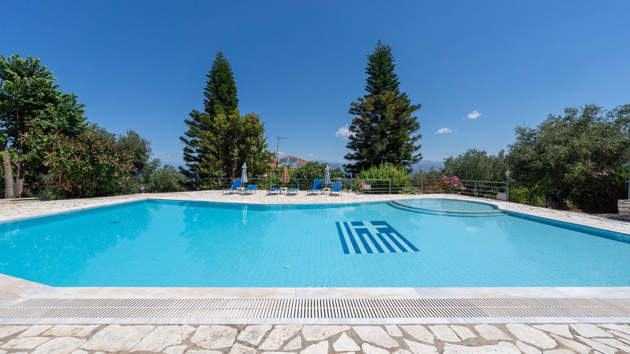 Photo of Outdoor in Apraos