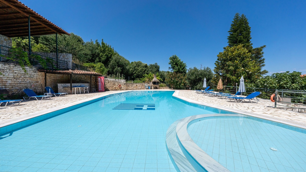Photo of Outdoor in Apraos