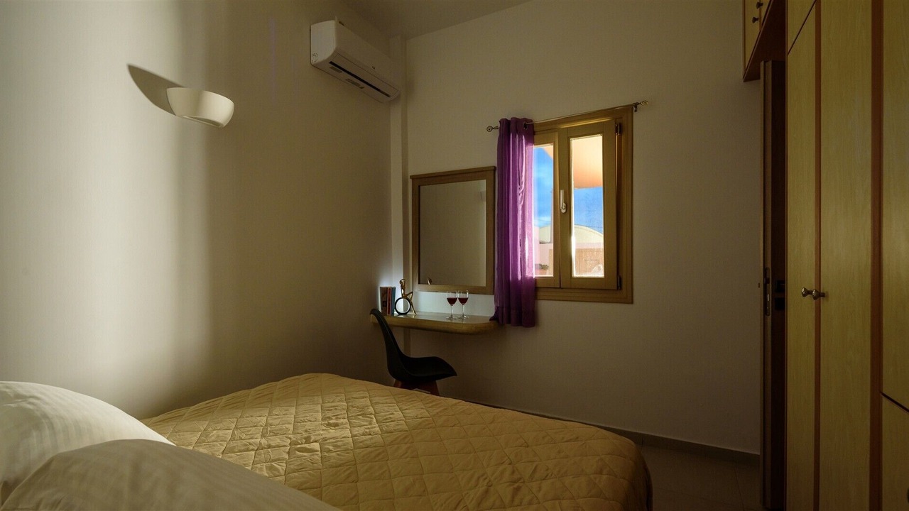 Photo of Bedroom in Tholos