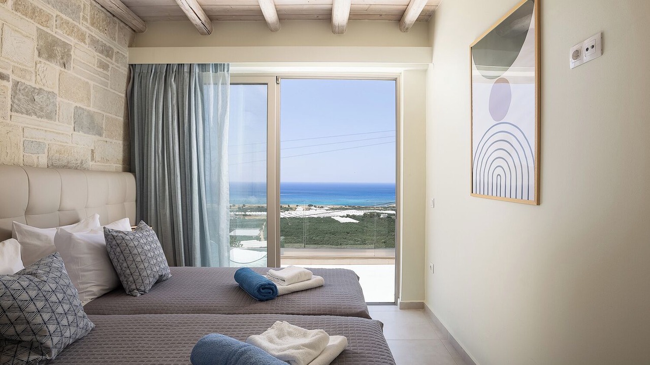 Photo of Bedroom in Limeniskos