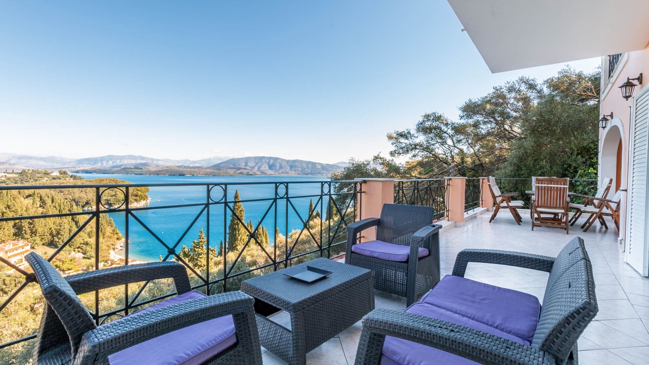 Photo of Patio Balcony in Agni