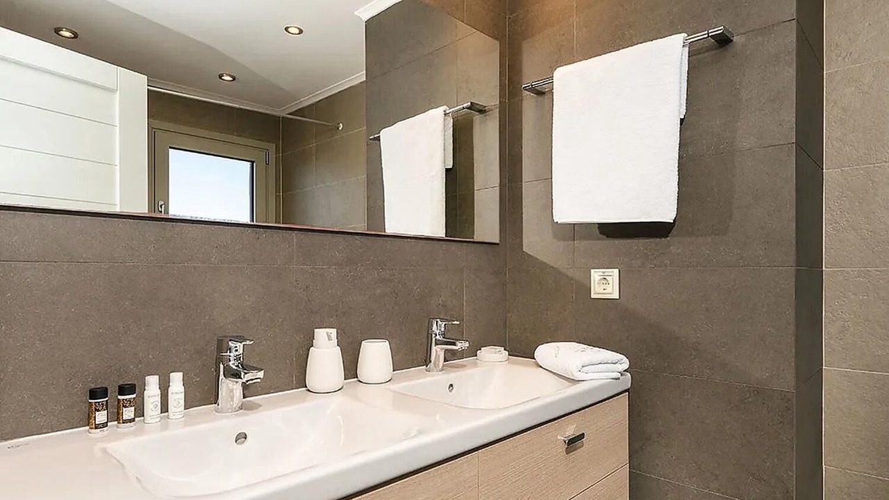 Photo of Bathroom in Agios Ioannis