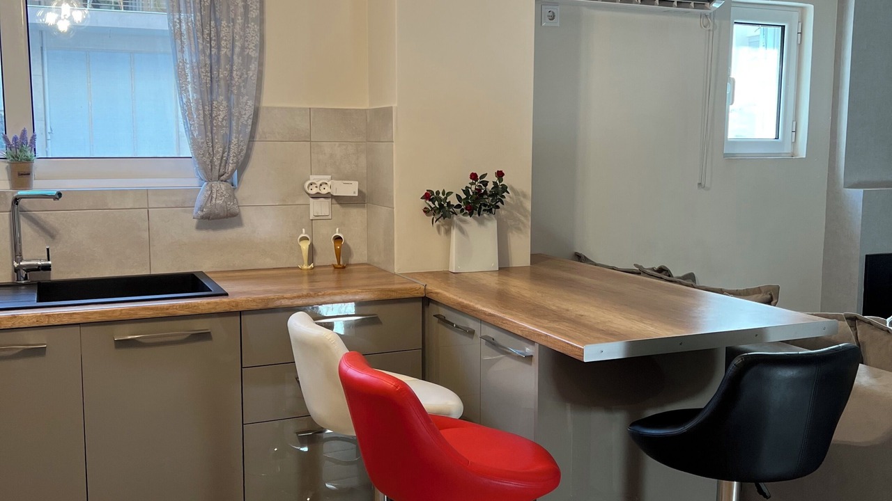 Photo of Kitchen in Peiraiki